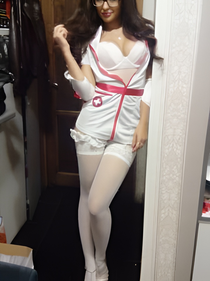 Викторина привлекальеная девушка из Обнинска цена от 2000 руб