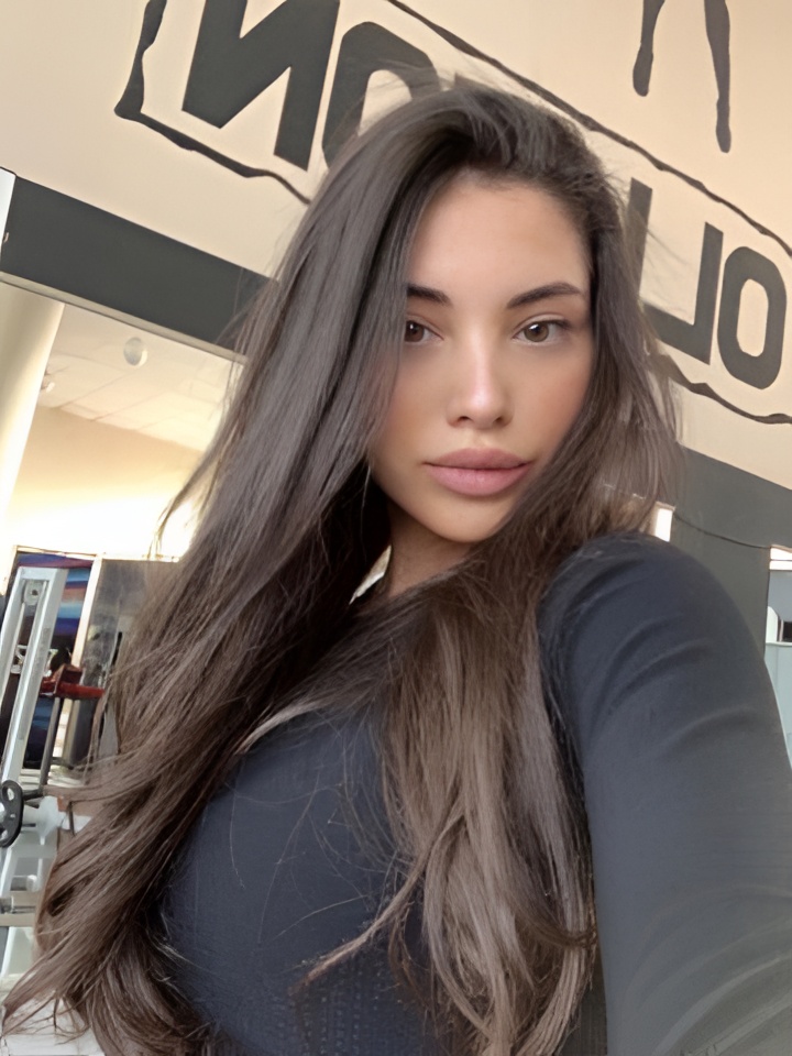 Индивидуалка Виктория, доступна для личного знакомства от 10000 руб