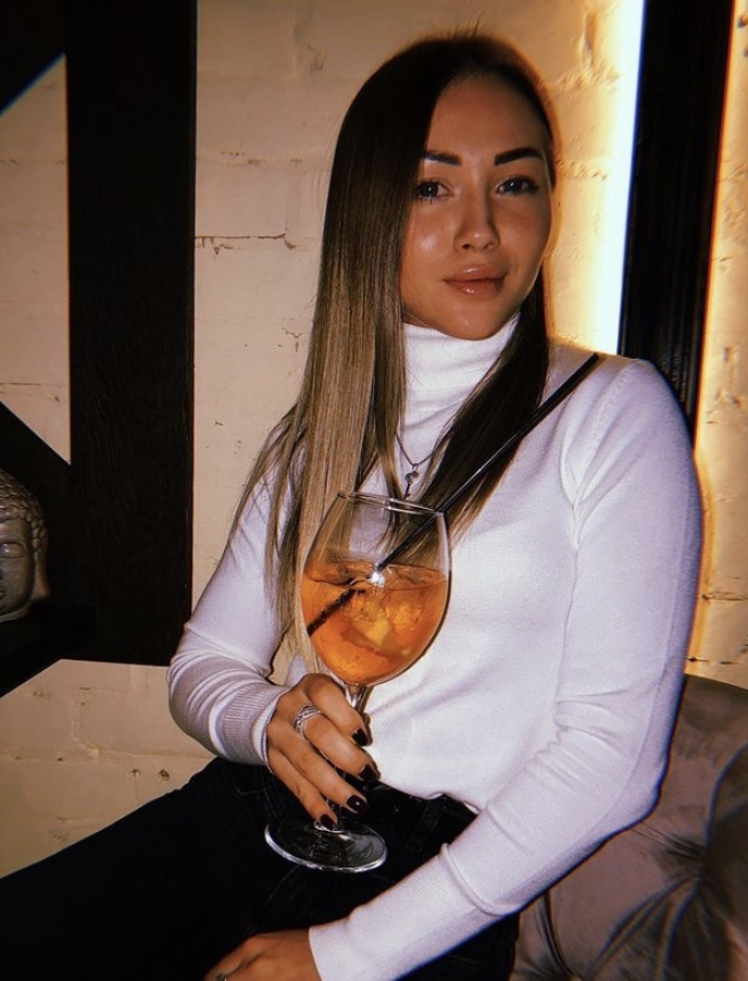 Индивидуалка 🎥 Карина, доступна для личного знакомства от 4000 руб