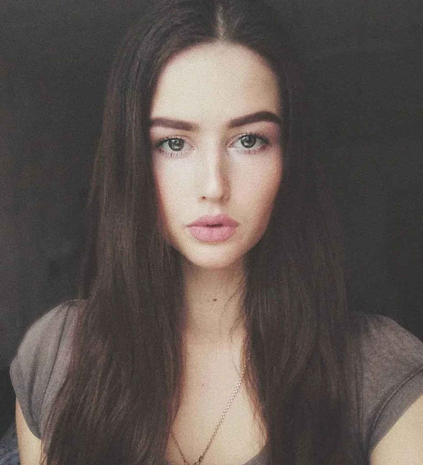 Карина привлекальеная девушка из Обнинска цена от 3500 руб