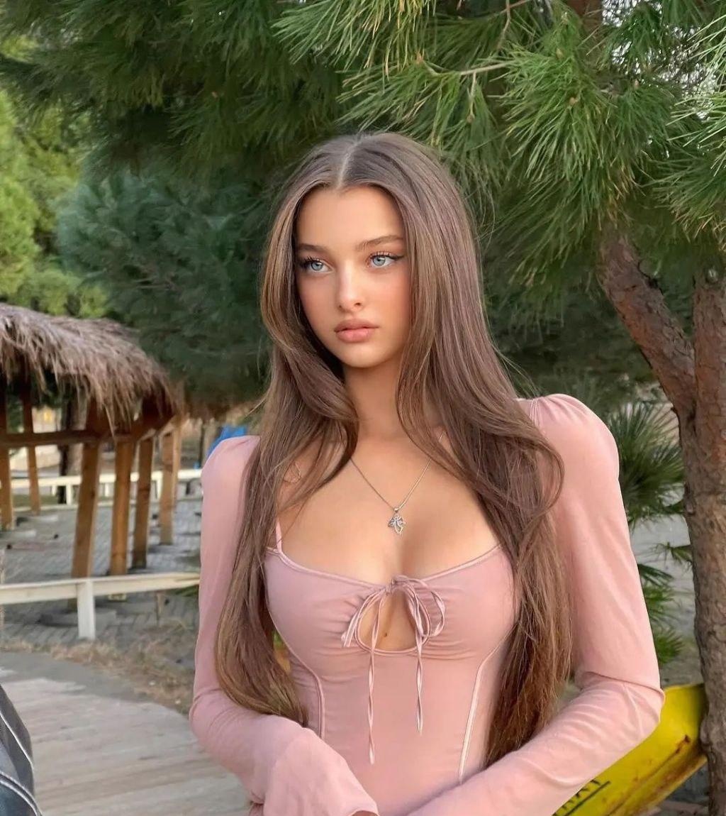 Ника привлекальеная девушка из Обнинска цена от 9000 руб