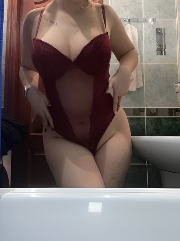 Ася привлекательная девушка из Обнинска цена от 4000 руб