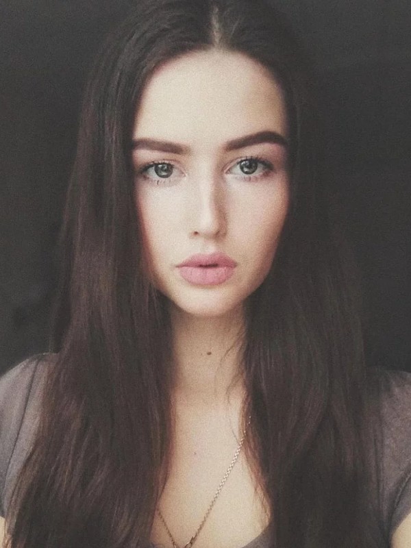 Карина привлекательная девушка из Обнинска цена от 3500 руб