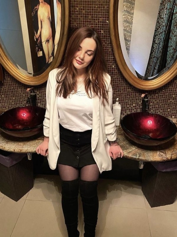 🎥 Лиза привлекательная девушка из Обнинска цена от 3500 руб