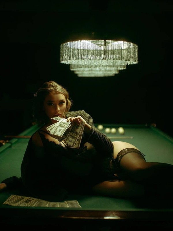 Мария привлекательная девушка из Обнинска цена от 7000 руб